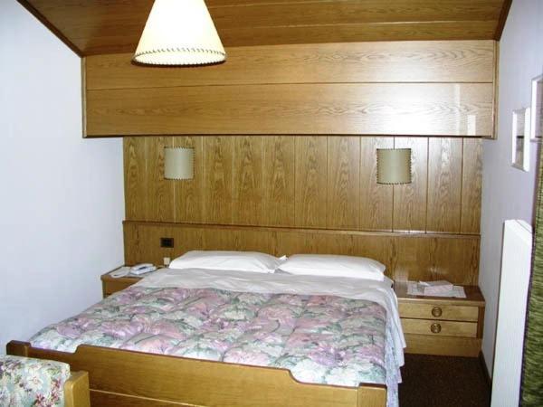 Hotel Garni Soreie Pozza di Fassa Quarto foto