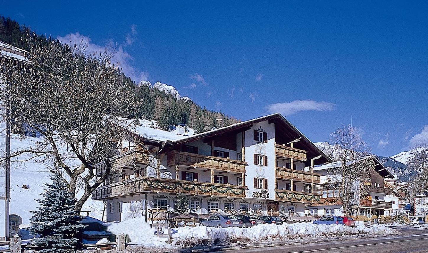 Hotel Garni Soreie Pozza di Fassa Exterior foto